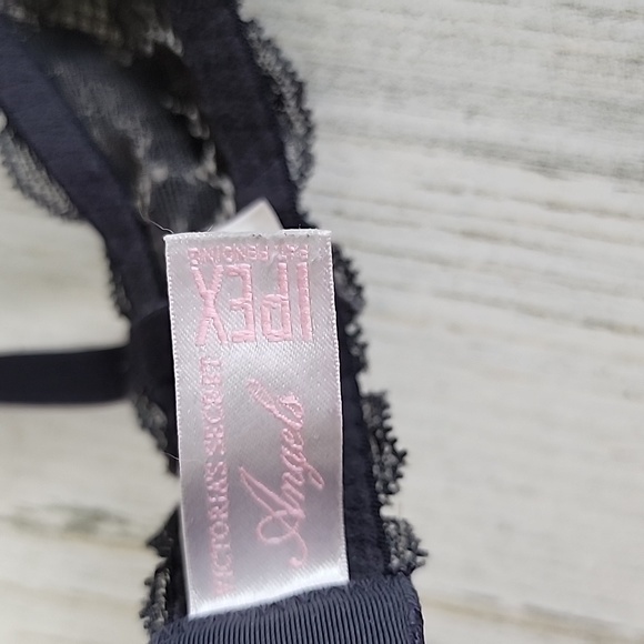 Victoria's Secret Angels IPEX dark gray lightly padded underwire bra Size 34C - Picture 8 of 13